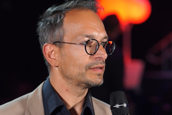 loris_spina_image_retournee.png Loris Spina Image retournée